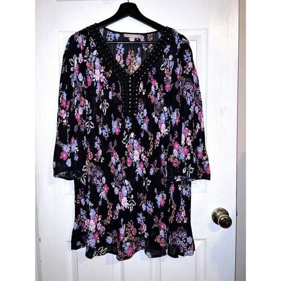 NWOT A WOMAN WITHIN Pleated Floral Beaded Neckline Blouse Plus Size 1X 22/24 - Picture 2 of 11